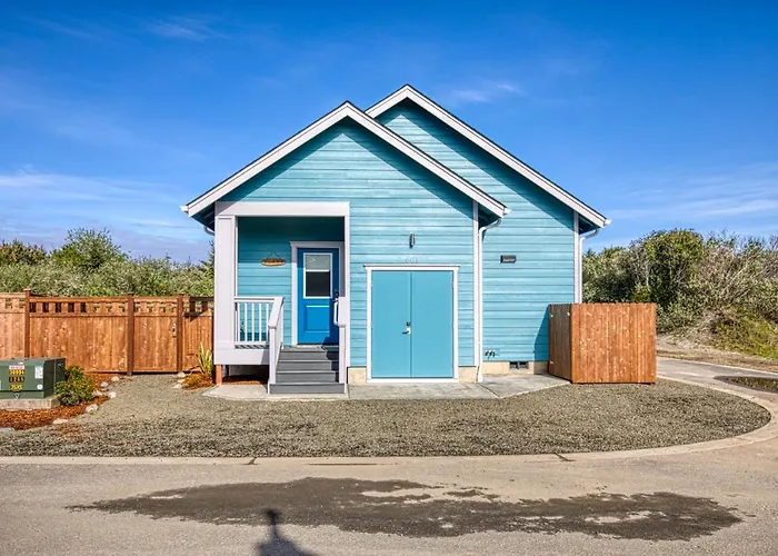 Coral Beach Cottage